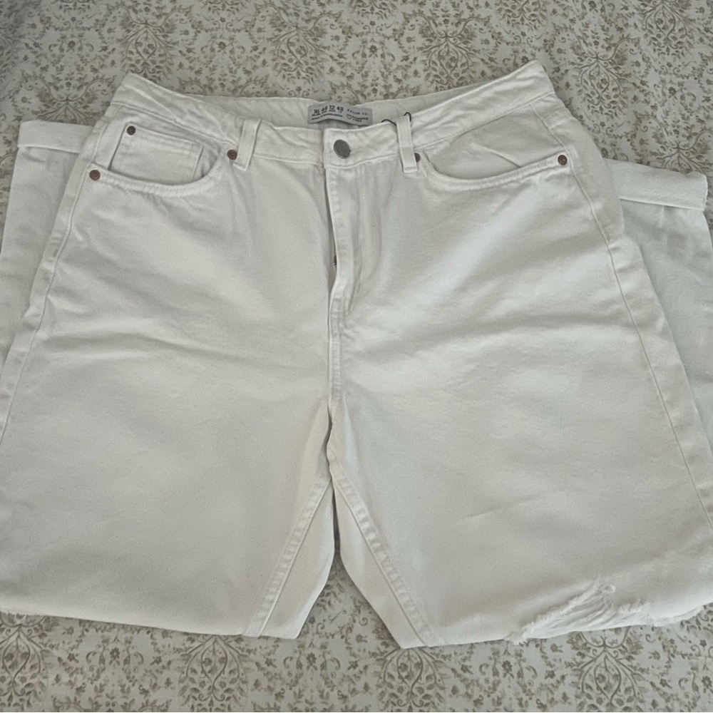 Primark Vintage Ripped Mom High Waisted Jeans
